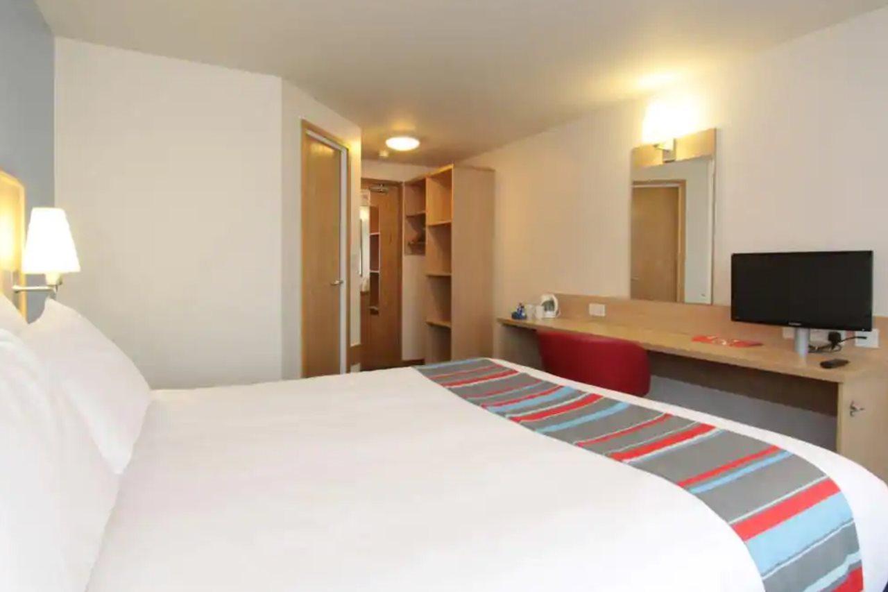 Travelodge Scarborough St Nicholas Exterior foto